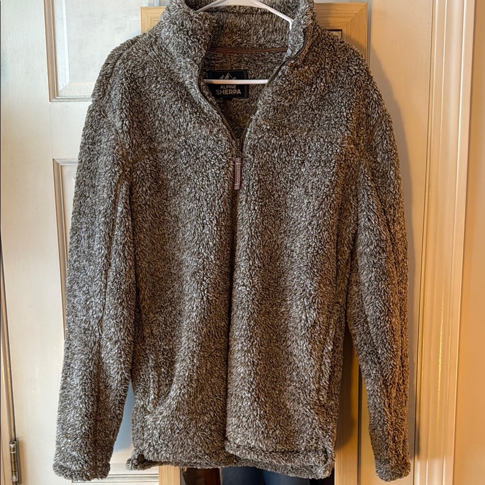 Alpine Sherpa Fuzzy Quarter Zip Size Small